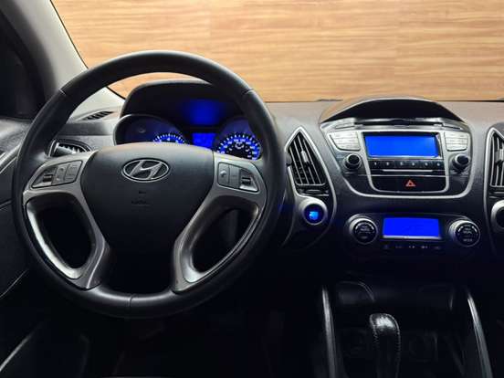 HYUNDAI-IX35-2010