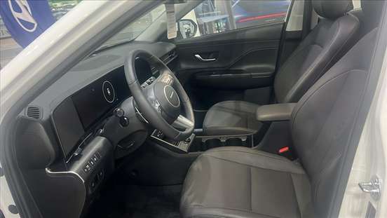 HYUNDAI-KONA-2025