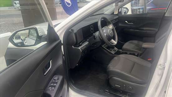 HYUNDAI-KONA-2025