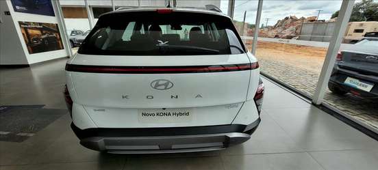HYUNDAI-KONA-2025