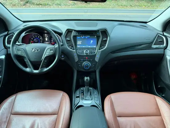 HYUNDAI-SANTA FÉ-3.3 MPFI 4X4 7 LUGARES V6 270CV GASOLINA 4P AUTOMÁTICO HYUNDAI-SANTA FÉ-2013