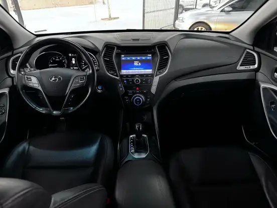 HYUNDAI-SANTA FÉ-3.3 MPFI 4X4 V6 270CV GASOLINA 4P AUTOMÁTICO HYUNDAI-SANTA FÉ-2015