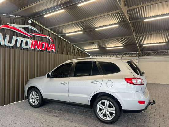 HYUNDAI-SANTA FÉ-3.5 MPFI GLS 7 LUGARES V6 24V 285CV GASOLINA 4P AUTOMÁTICO HYUNDAI-SANTA FÉ-2011