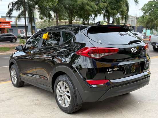 HYUNDAI-TUCSON-2017