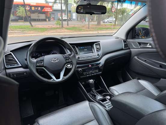 HYUNDAI-TUCSON-2017