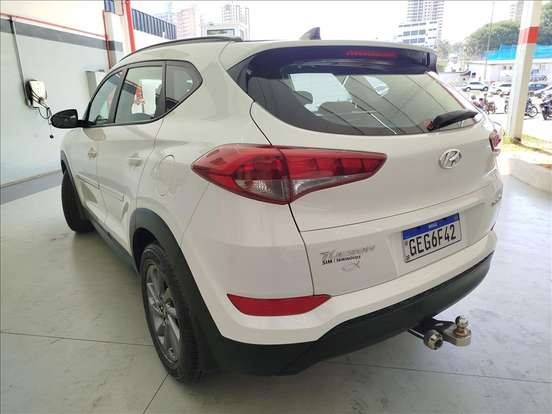 HYUNDAI-TUCSON-2019