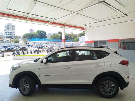 HYUNDAI-TUCSON-2019