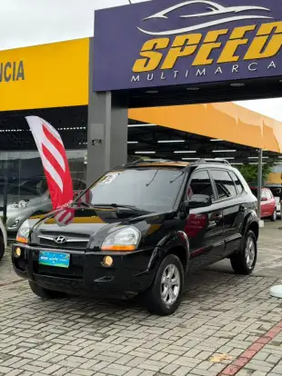 HYUNDAI-TUCSON-2012