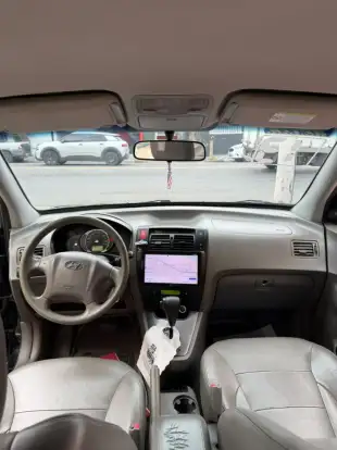 HYUNDAI-TUCSON-2012