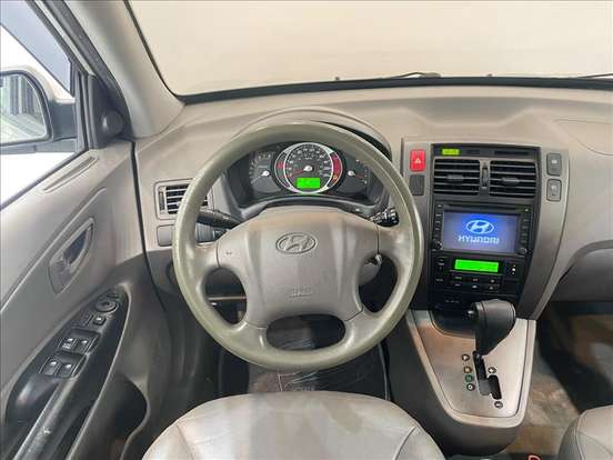 HYUNDAI-TUCSON-2.0 MPFI GL 16V 142CV 2WD GASOLINA 4P MANUAL HYUNDAI-TUCSON-2013