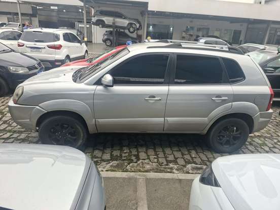 HYUNDAI-TUCSON-2.0 MPFI GLS 16V 143CV 2WD FLEX 4P AUTOMÁTICO HYUNDAI-TUCSON-2014