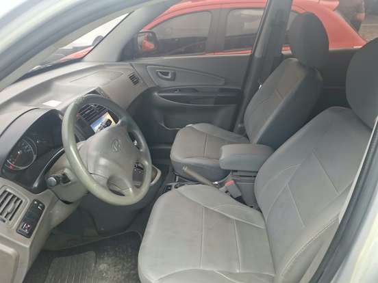 HYUNDAI-TUCSON-2.0 MPFI GLS 16V 143CV 2WD FLEX 4P AUTOMÁTICO HYUNDAI-TUCSON-2014
