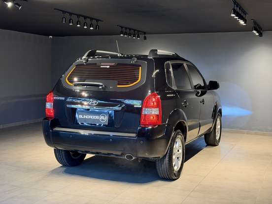 HYUNDAI-TUCSON-2.0 MPFI GLS 16V 143CV 2WD FLEX 4P AUTOMÁTICO HYUNDAI-TUCSON-2014