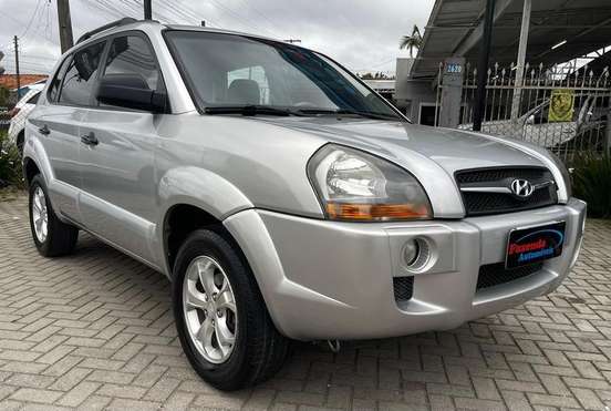 HYUNDAI-TUCSON-2.0 MPFI GLS 16V 143CV 2WD GASOLINA 4P AUTOMÁTICO HYUNDAI-TUCSON-2009