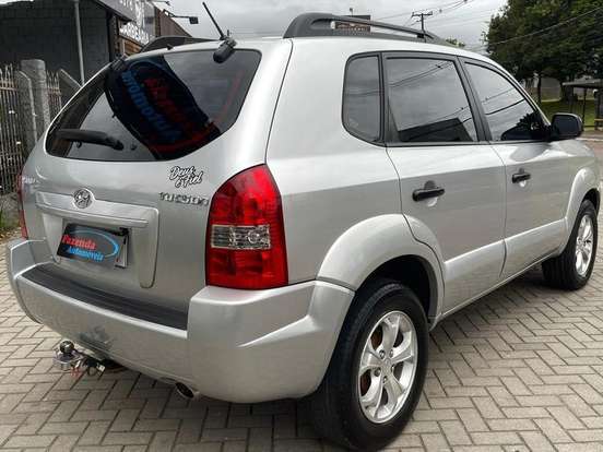 HYUNDAI-TUCSON-2.0 MPFI GLS 16V 143CV 2WD GASOLINA 4P AUTOMÁTICO HYUNDAI-TUCSON-2009