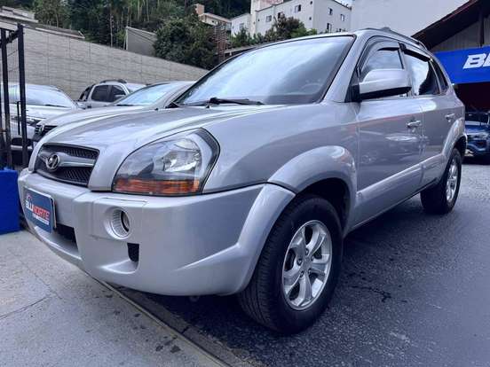 HYUNDAI-TUCSON-2.0 MPFI GLS 16V 143CV 2WD GASOLINA 4P AUTOMÁTICO HYUNDAI-TUCSON-2009