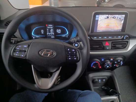 HYUNDAI-HB20-2025