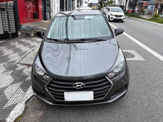 HYUNDAI HB20 1.0 COMFORT 12V FLEX 4P MANUAL
