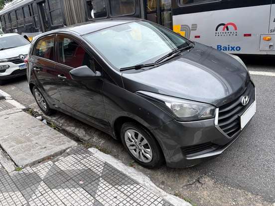 HYUNDAI-HB20-1.0 COMFORT 12V FLEX 4P MANUAL HYUNDAI-HB20-2017