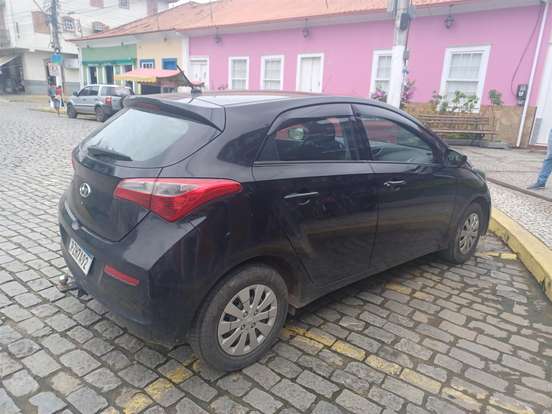 HYUNDAI-HB20-2017