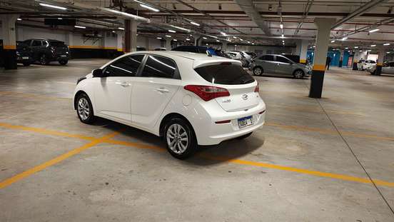 HYUNDAI-HB20-2018