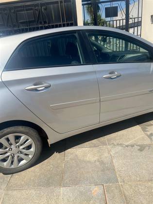 HYUNDAI HB20 1.6 PREMIUM 16V FLEX 4P AUTOMÁTICO