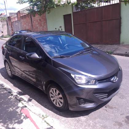 HYUNDAI HB20S 1.0 COMFORT PLUS 12V FLEX 4P MANUAL