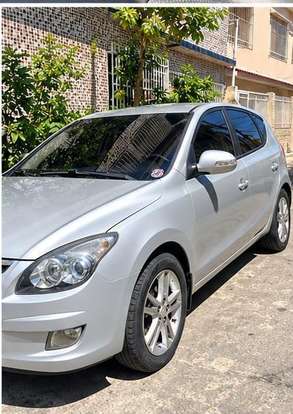 HYUNDAI-I30-2011