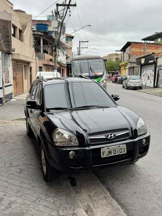 HYUNDAI TUCSON 2.0 MPFI GLS 16V 143CV 2WD GASOLINA 4P AUTOMÁTICO
