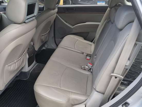 HYUNDAI-VERACRUZ-3.8 V6 GASOLINA 4WD AUTOMÁTICO HYUNDAI-VERACRUZ-2010