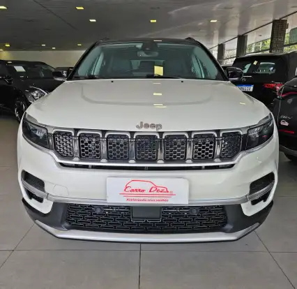 JEEP-COMMANDER-2023