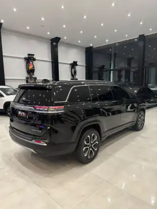 JEEP-COMMANDER-1.3 T270 TURBO FLEX LIMITED AT6 JEEP-COMMANDER-2023