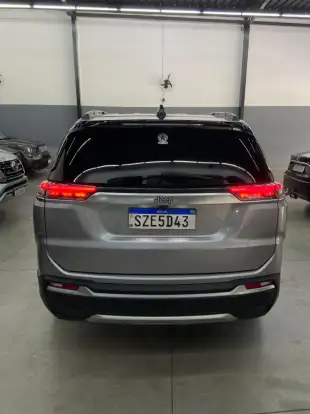 JEEP-COMMANDER-2024