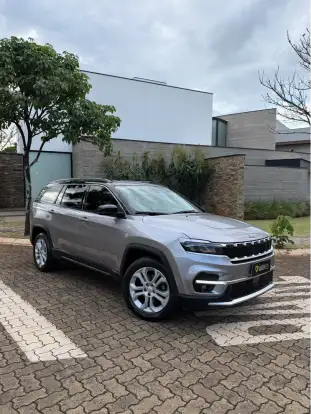 JEEP-COMMANDER-2024