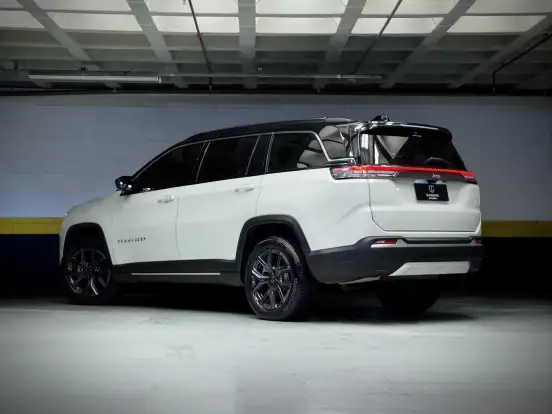 JEEP-COMMANDER-2025
