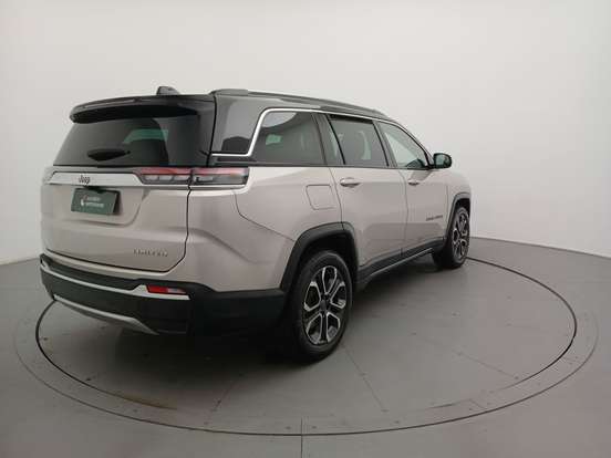 JEEP-COMMANDER-2025
