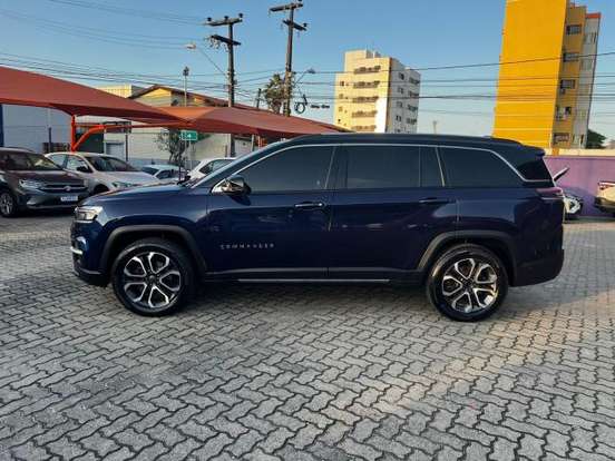 JEEP-COMMANDER-2023