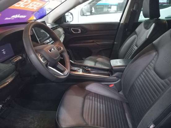 JEEP-COMMANDER-1.3 T270 TURBO FLEX LIMITED AT6 JEEP-COMMANDER-2025