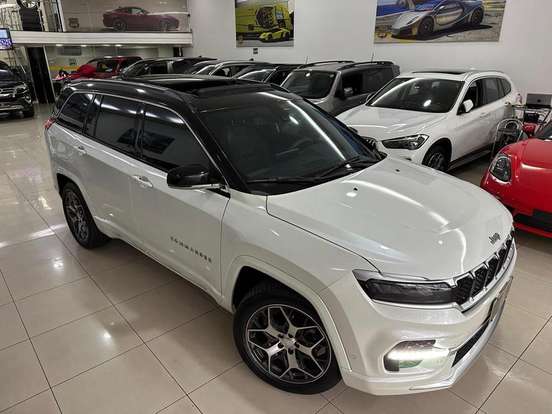 JEEP-COMMANDER-2023
