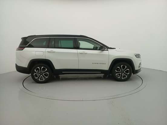 JEEP-COMMANDER-2024