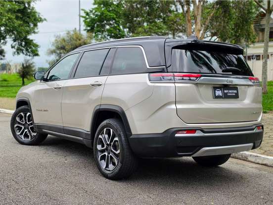 JEEP-COMMANDER-2022