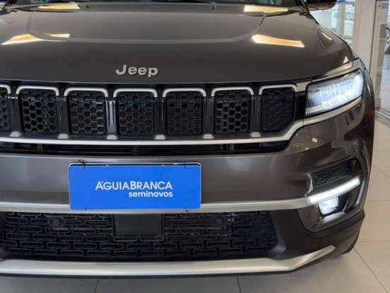 JEEP-COMMANDER-2023