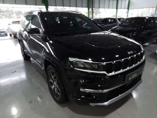 JEEP-COMMANDER-2024