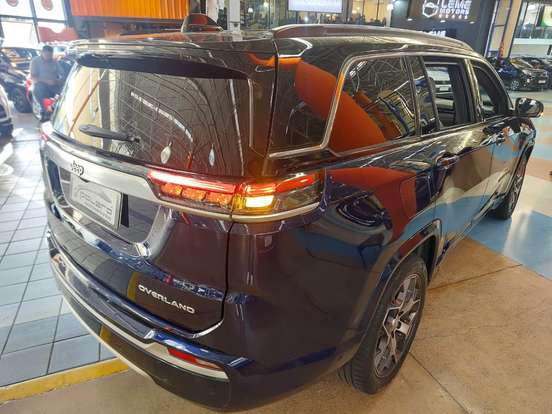 JEEP-COMMANDER-2021