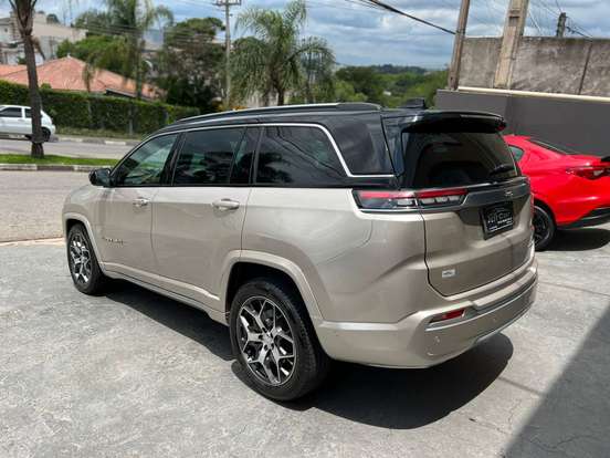 JEEP-COMMANDER-1.3 T270 TURBO FLEX OVERLAND AT6 JEEP-COMMANDER-2022