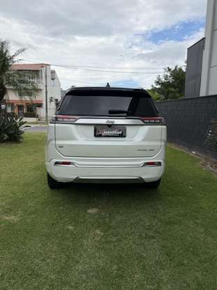 JEEP-COMMANDER-2022