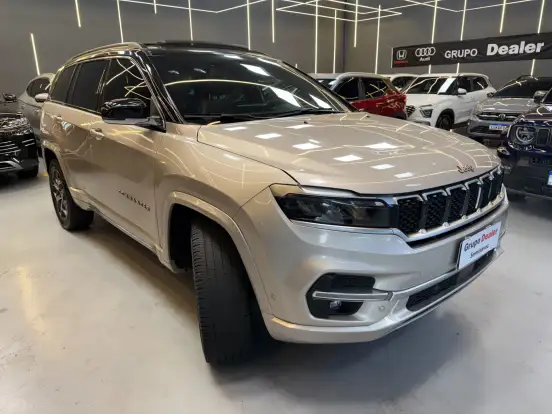 JEEP-COMMANDER-2021