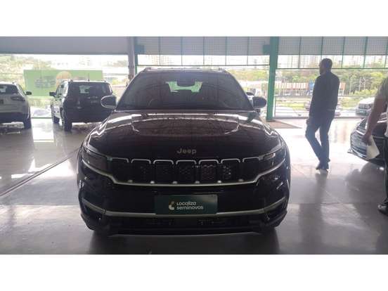 JEEP-COMMANDER-2023