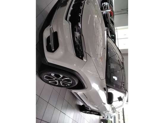 JEEP-COMMANDER-2022