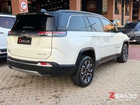 JEEP-COMMANDER-2.0 TD380 TURBO DIESEL LIMITED AT9 JEEP-COMMANDER-2023